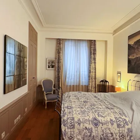 아파트 Comme Dans Maison Au Milieu Du 5eme *