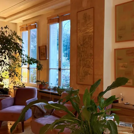 Comme Dans Maison Au Milieu Du 5eme