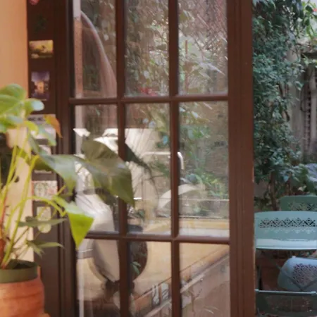 아파트 Comme Dans Maison Au Milieu Du 5eme *