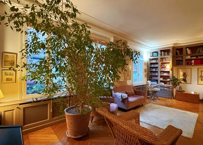 Comme Dans Maison Au Milieu Du 5eme 아파트